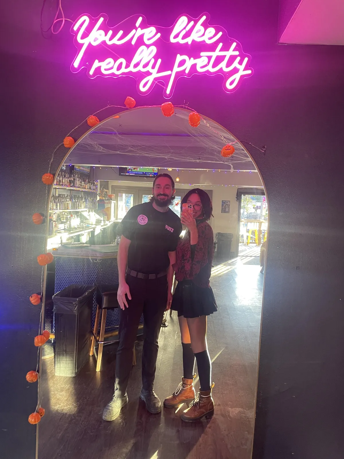 Een Spiegel Van Complimenten