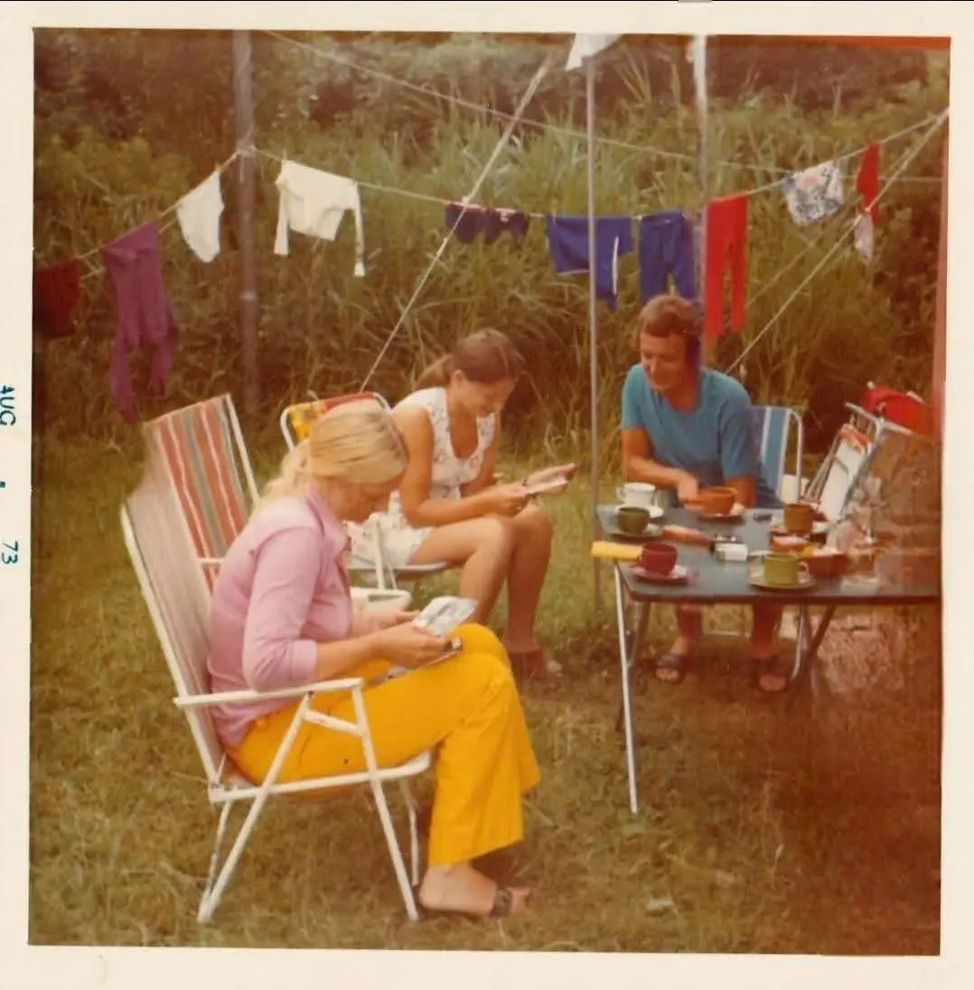 Campinggezelligheid in de jaren '70